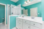 Sunset Island 17 Island Edge Drive Master Bathroom